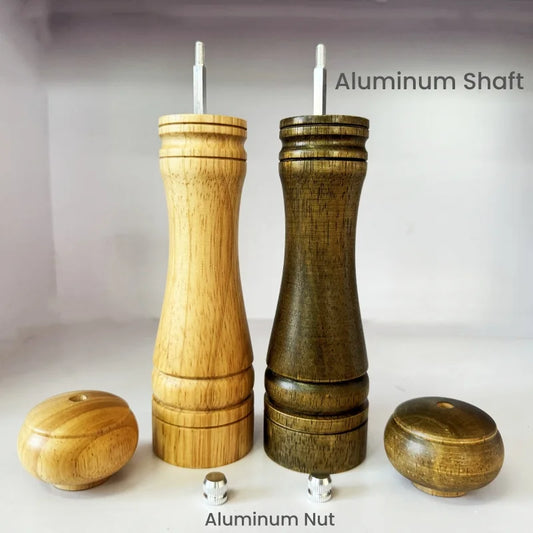 Hot Sale Eco-Friendly Hand Operated Kitchen and Dining Wood Salt Pepper Mills Family Use Grinder Oak Shaker Adjustable Thickness
